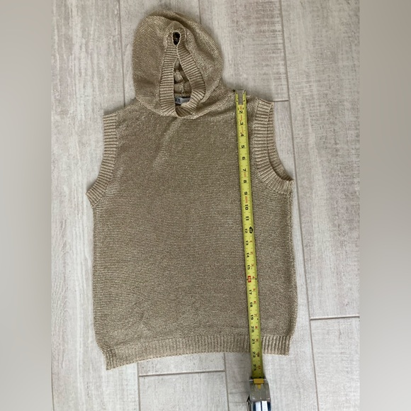 Zara Gold Mesh Sleevless Hoodie - Picture 3 of 5
